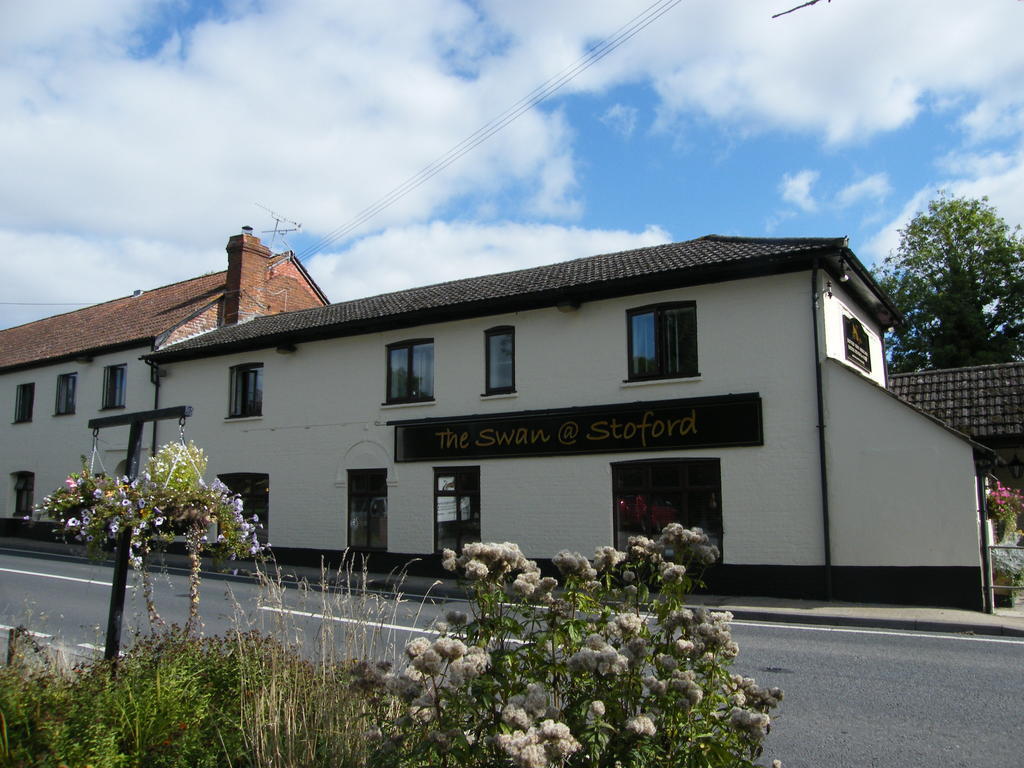 The Swan At Stoford Hotel Stapleford  Buitenkant foto