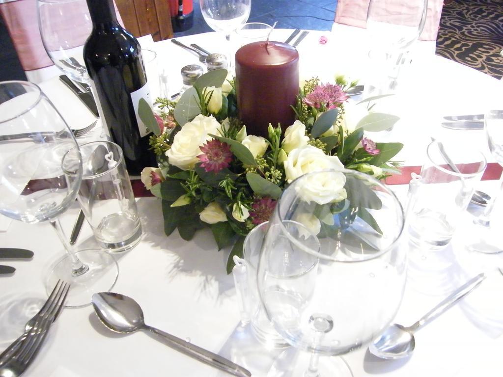 The Swan At Stoford Hotel Stapleford  Buitenkant foto