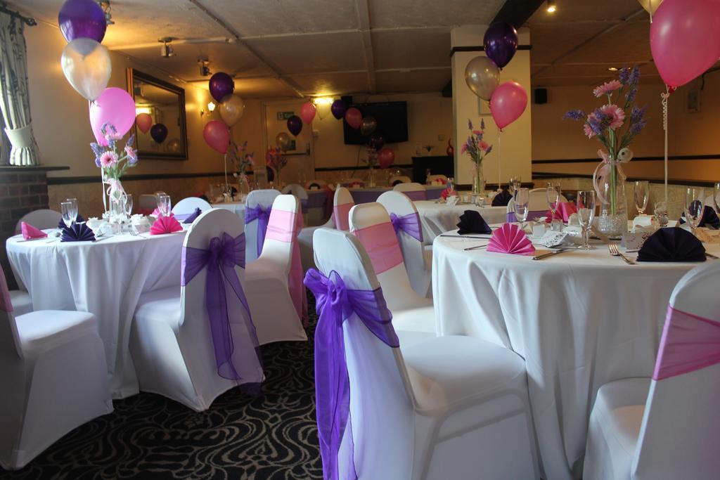 The Swan At Stoford Hotel Stapleford  Buitenkant foto